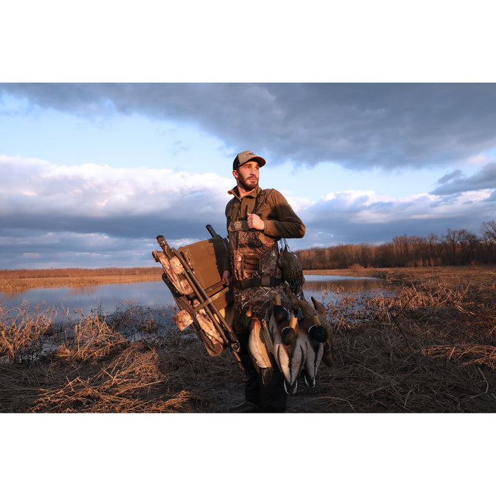 31518_Brook_Richard_field_shot 